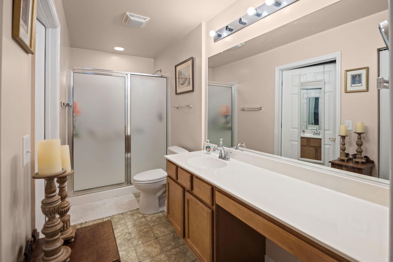 110 Ashley Villa Circle Photo 17