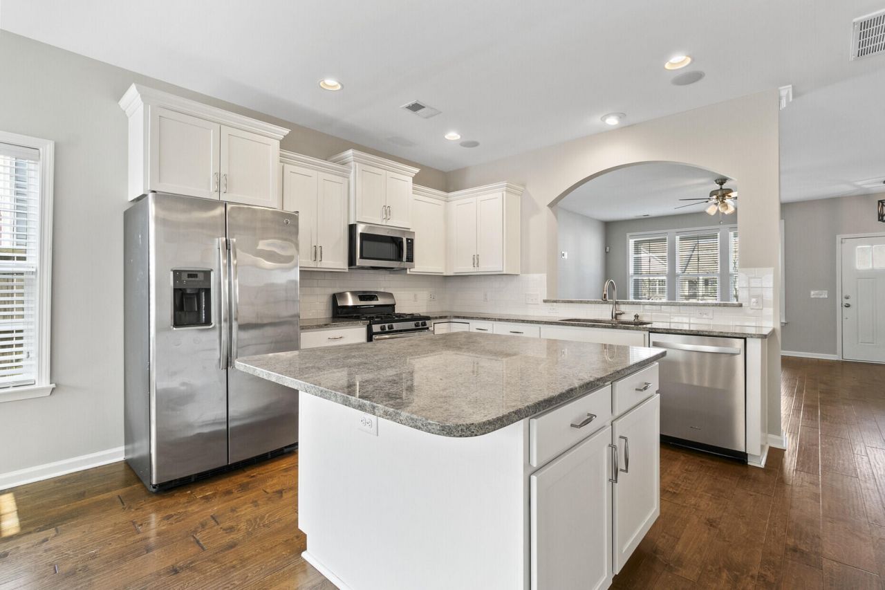 3243 Arrow Arum Drive Photo 12