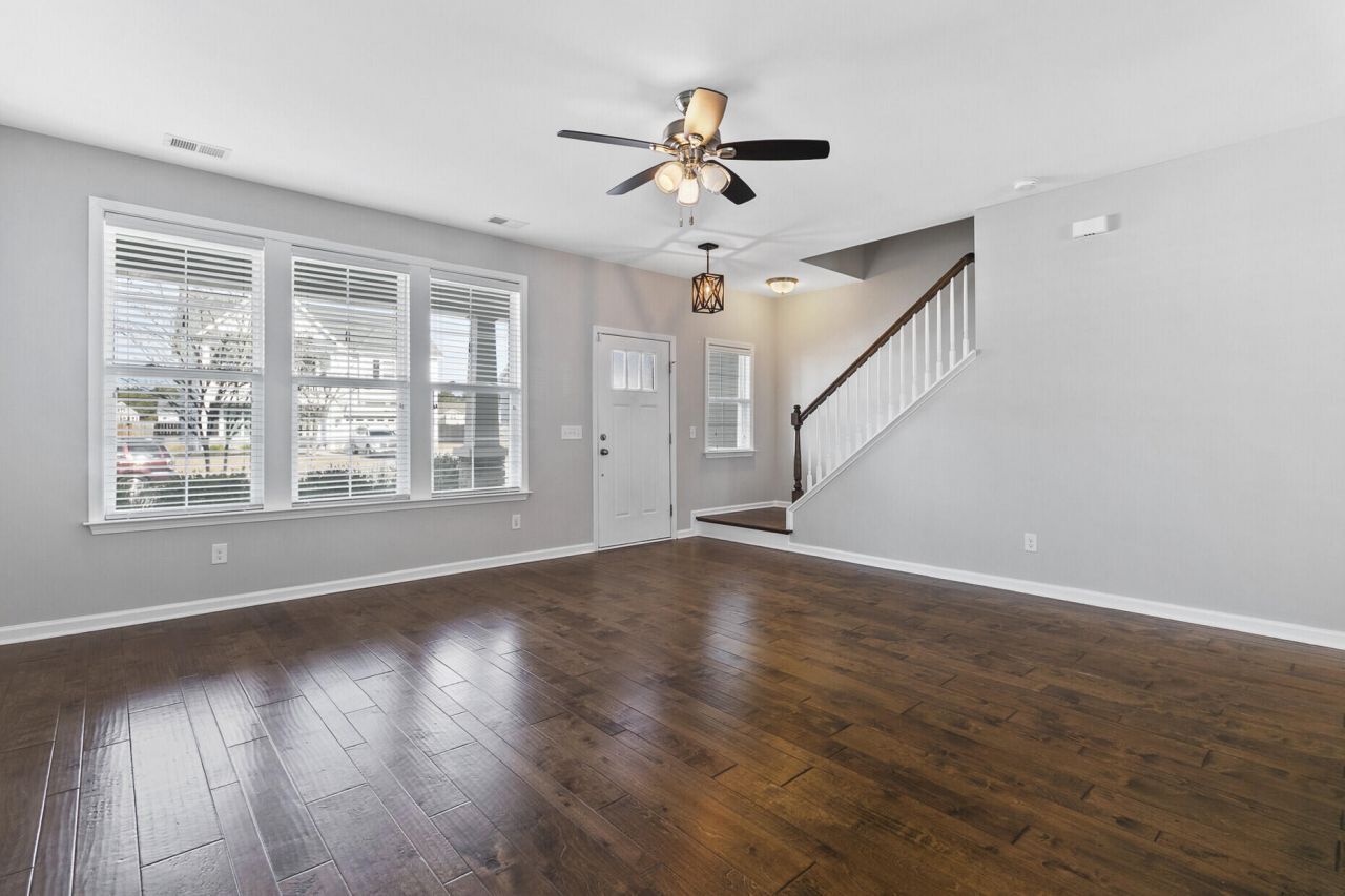 3243 Arrow Arum Drive Photo 8