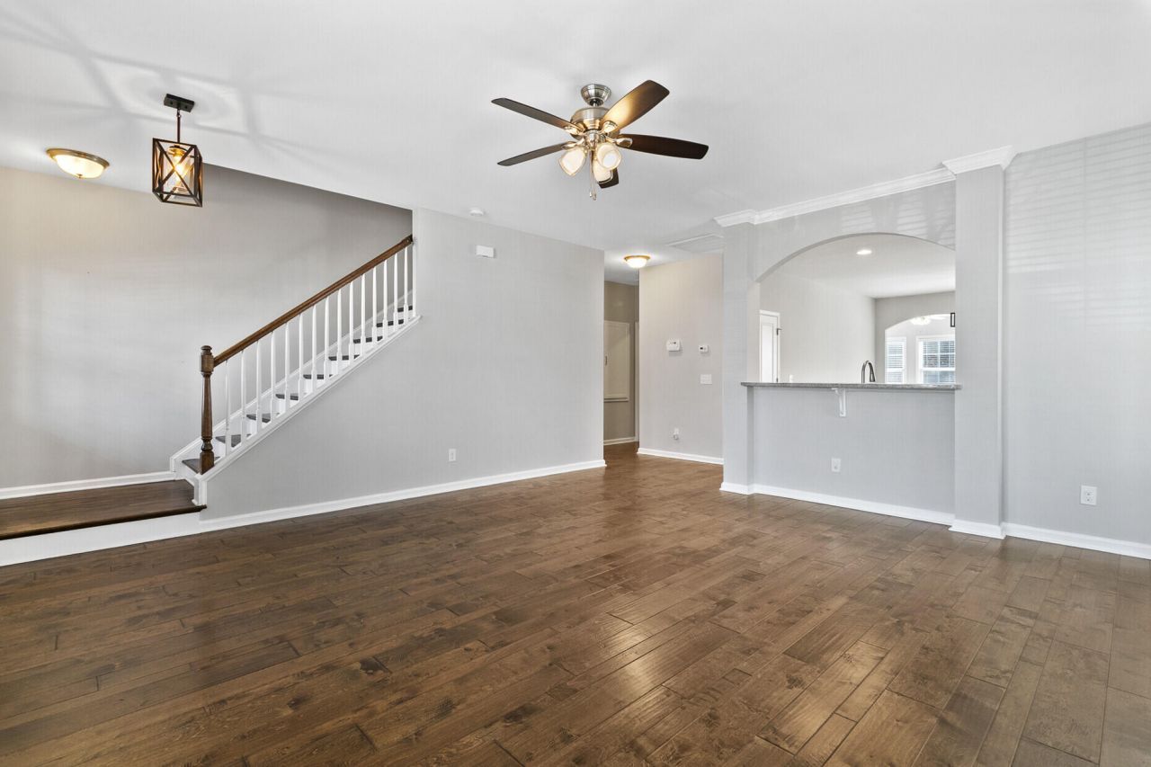 3243 Arrow Arum Drive Photo 9