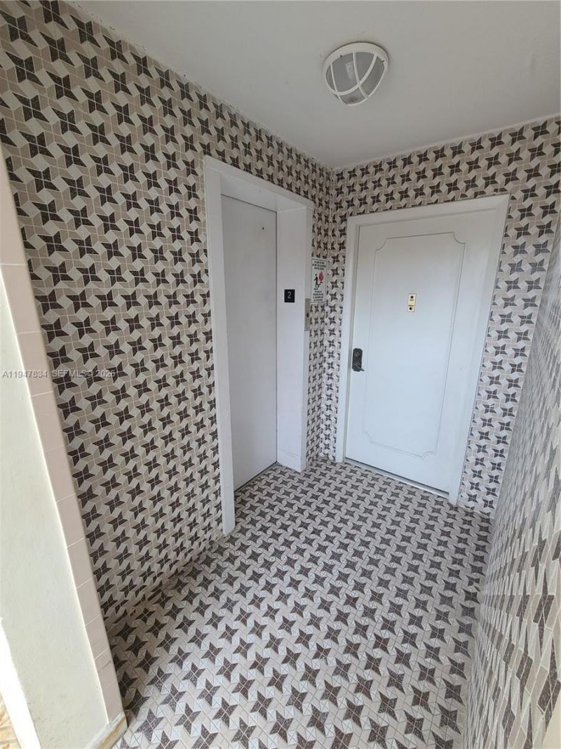 1821 Jefferson Ave , Unit 206, Miami Beach, FL 33139 Photo