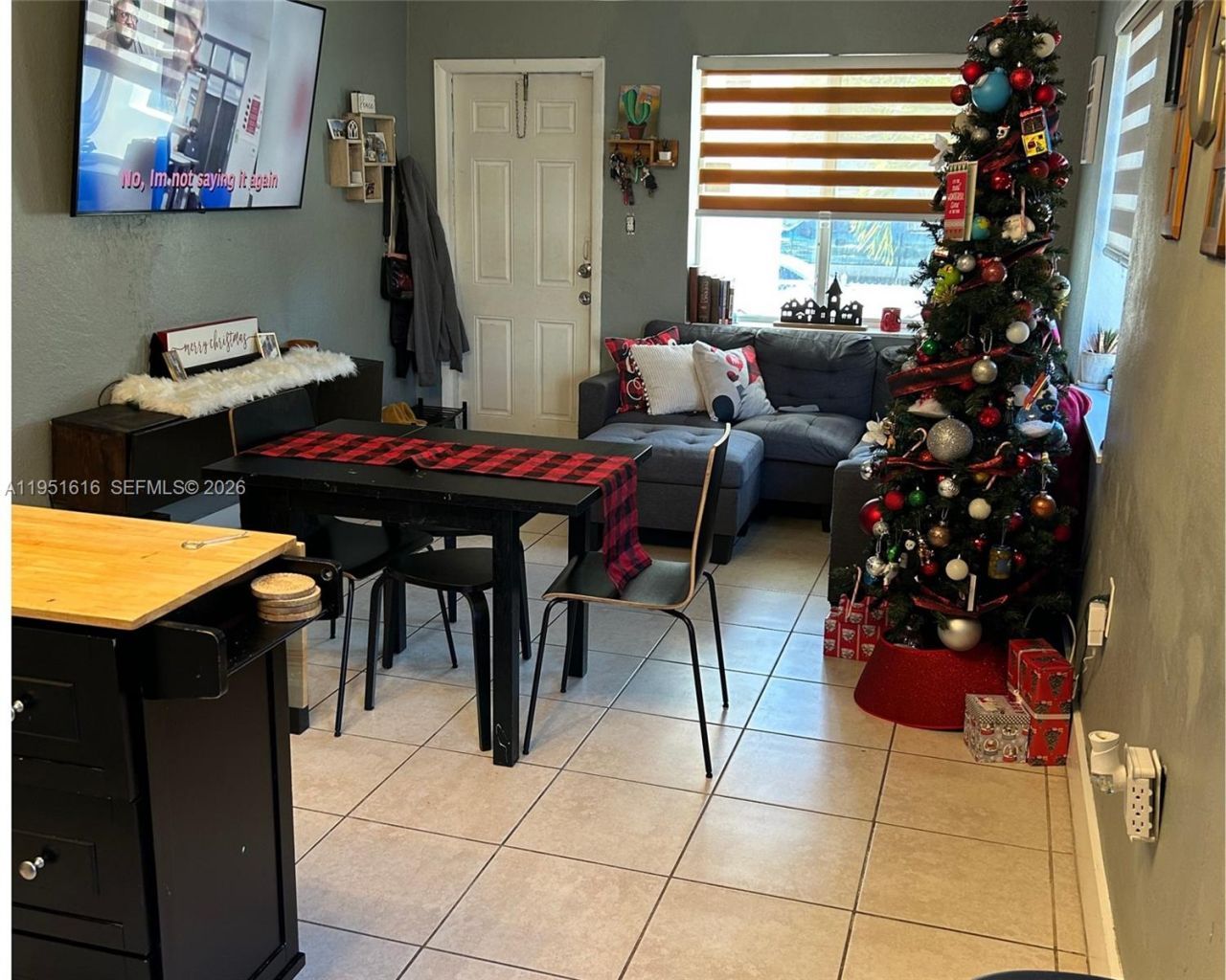 1537 NW 64th St, Miami, FL 33147 Photo