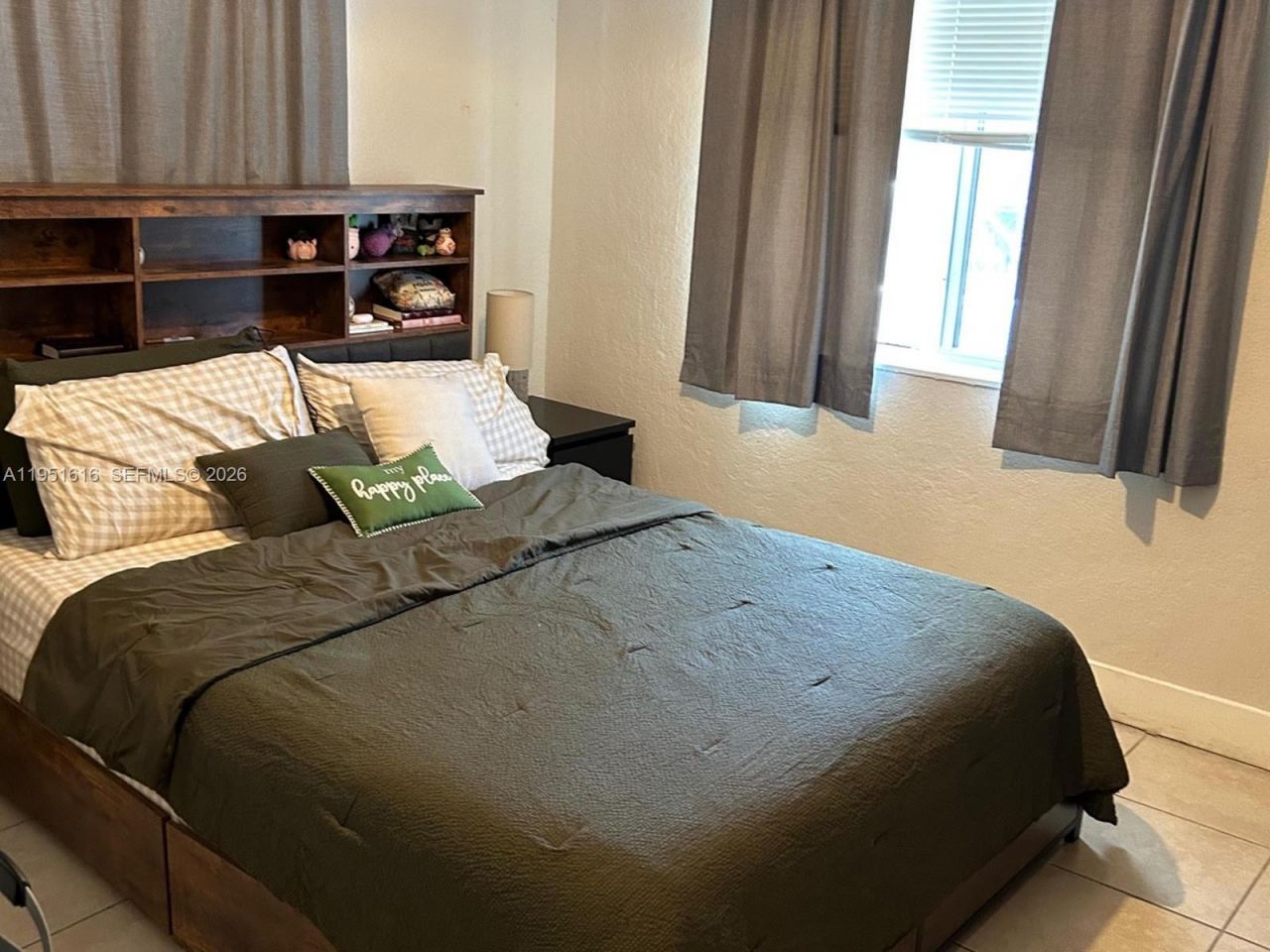 1537 NW 64th St, Miami, FL 33147 Photo