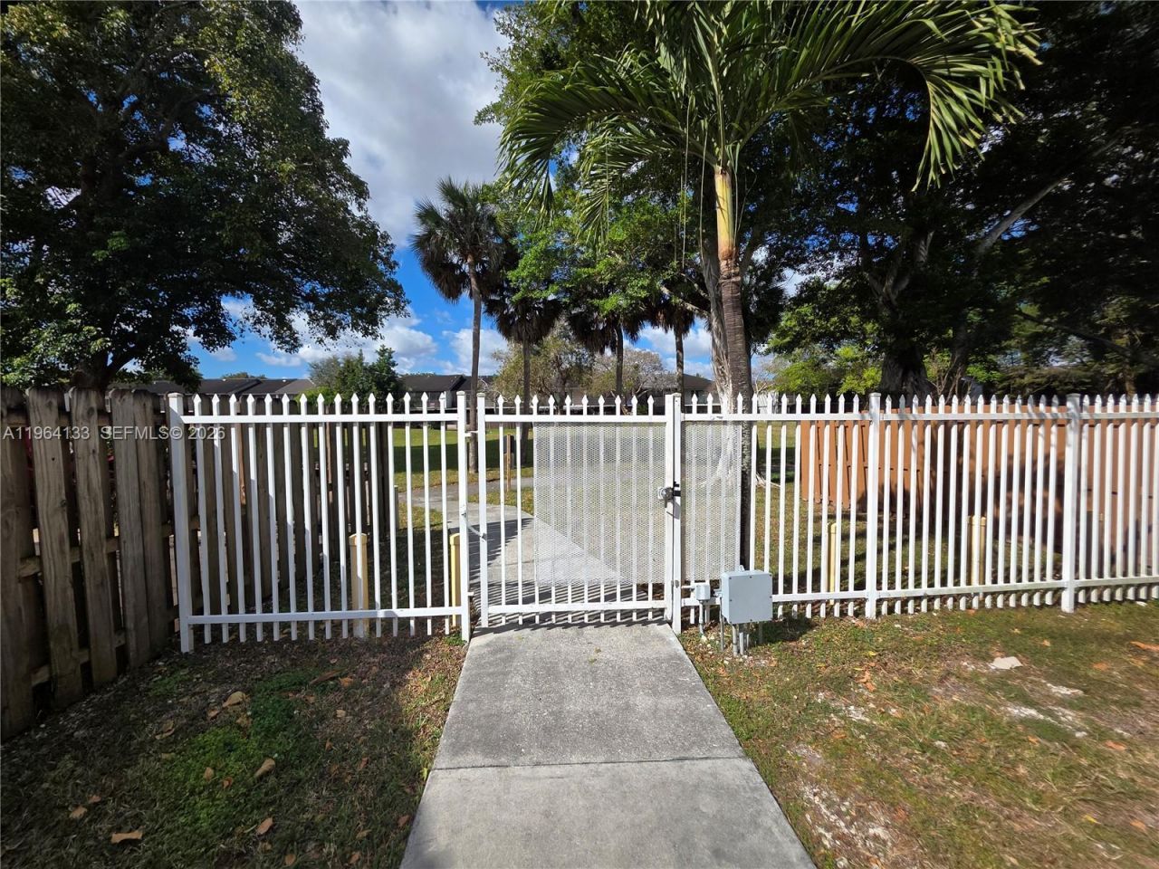 15222 SW 111th St, Unit 15222, Miami, FL 33196 Photo