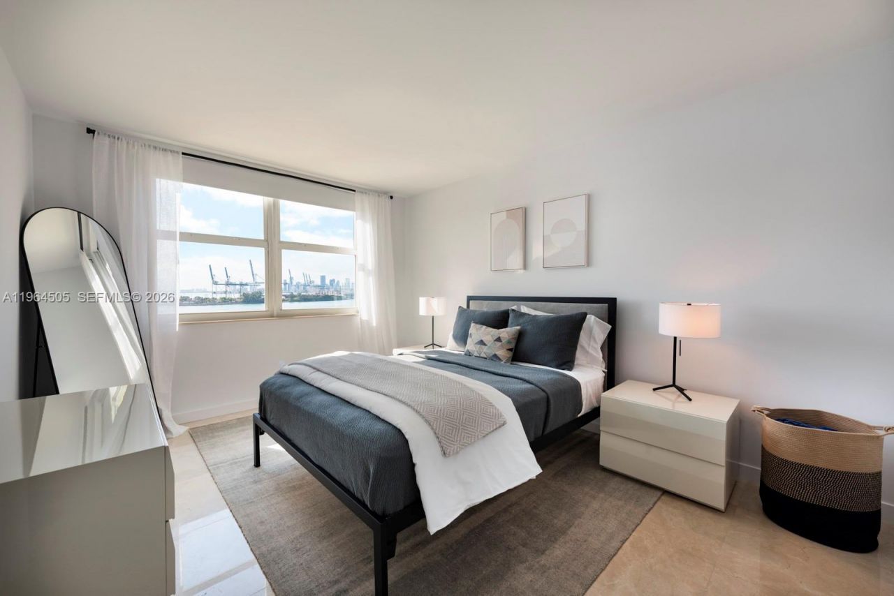 90 Alton Rd , Unit 902, Miami Beach, FL 33139 Photo