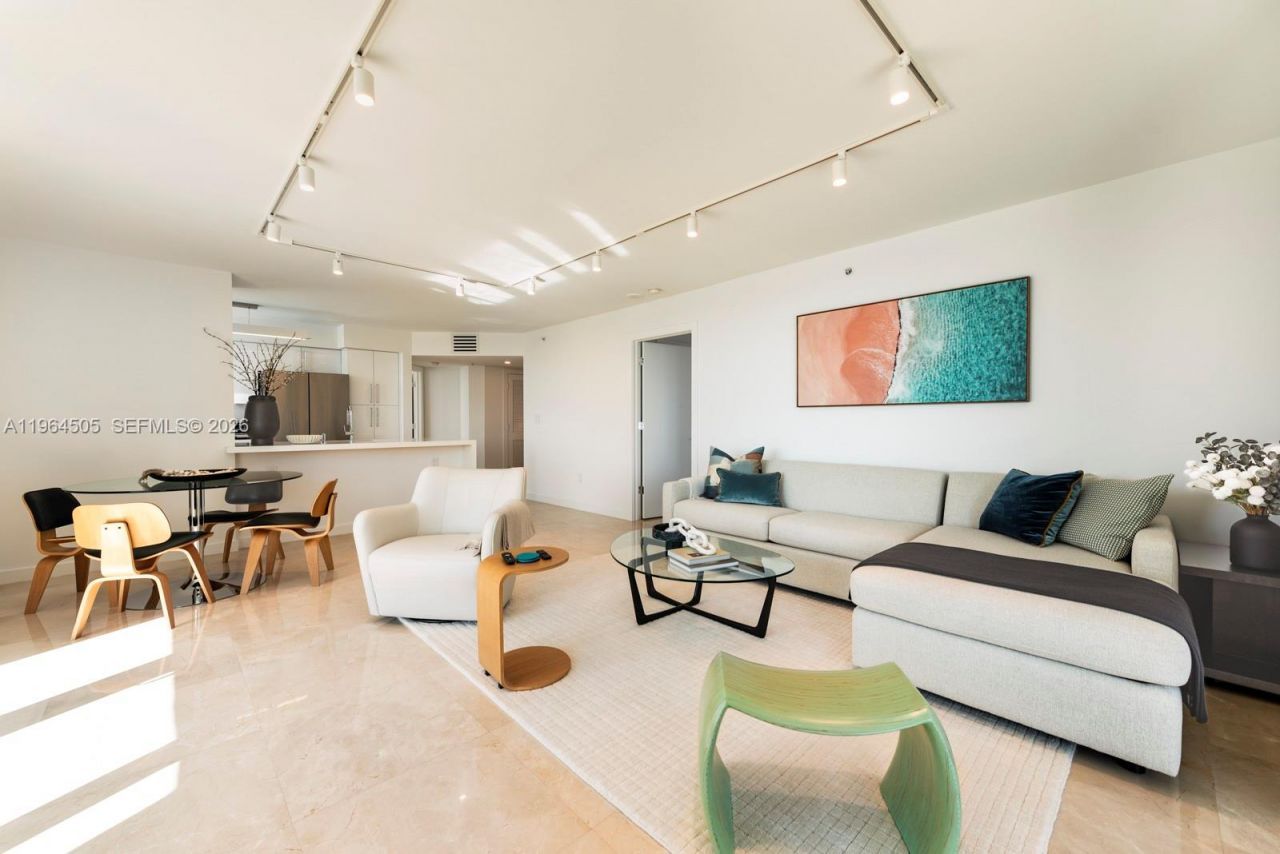 90 Alton Rd, Unit 902, Miami Beach, FL 33139 Photo