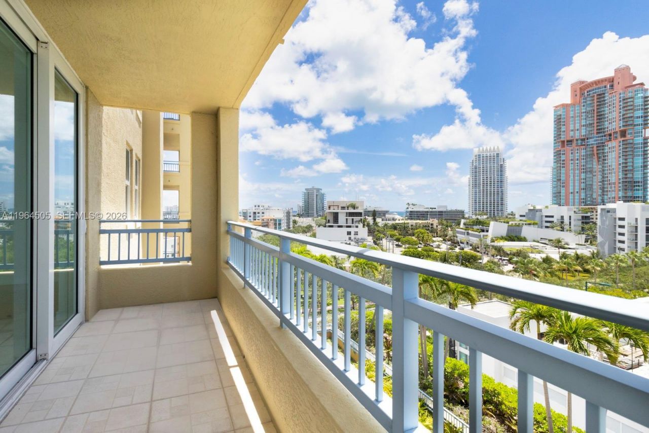 90 Alton Rd, Unit 902, Miami Beach, FL 33139 Photo