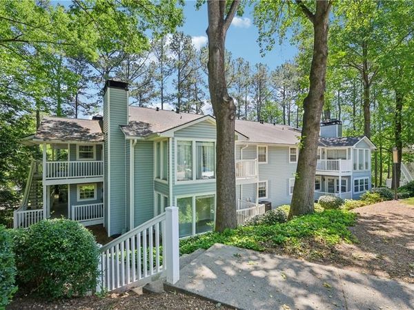 2725 Saint Augustine Trail SE, Marietta, GA 30067