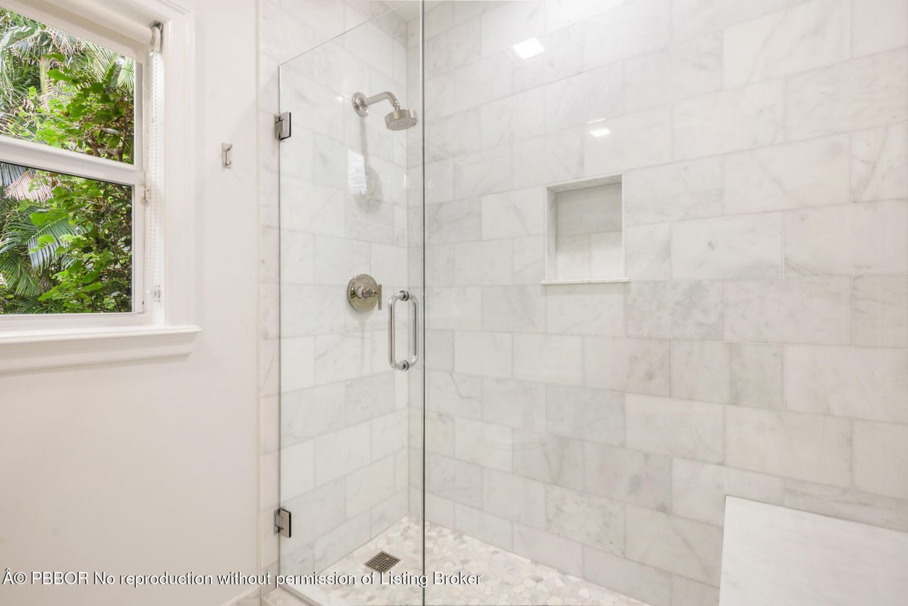 230 Osceola Way, Palm Beach, FL 33480 Photo