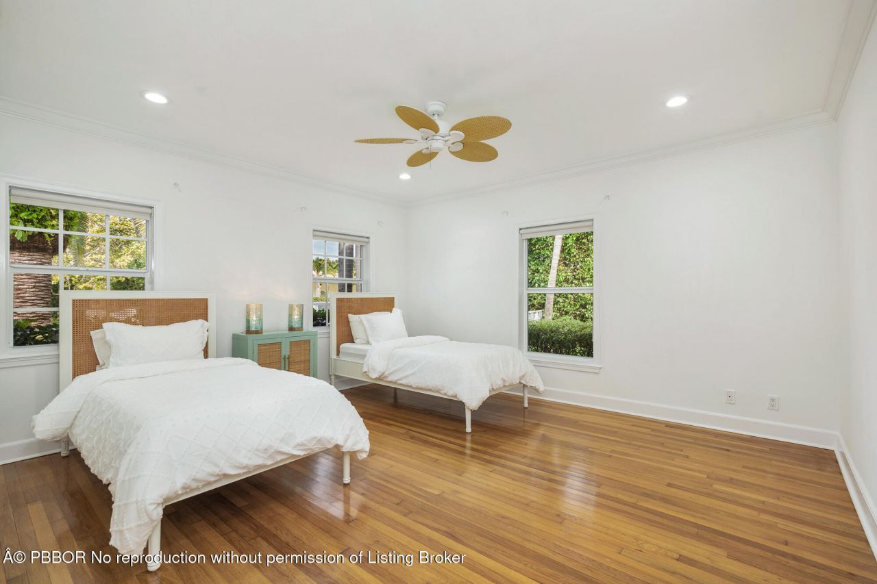 230 Osceola Way, Palm Beach, FL 33480 Photo