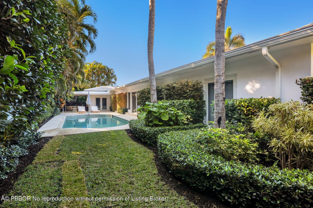 230 Osceola Way, Palm Beach, FL 33480 Photo