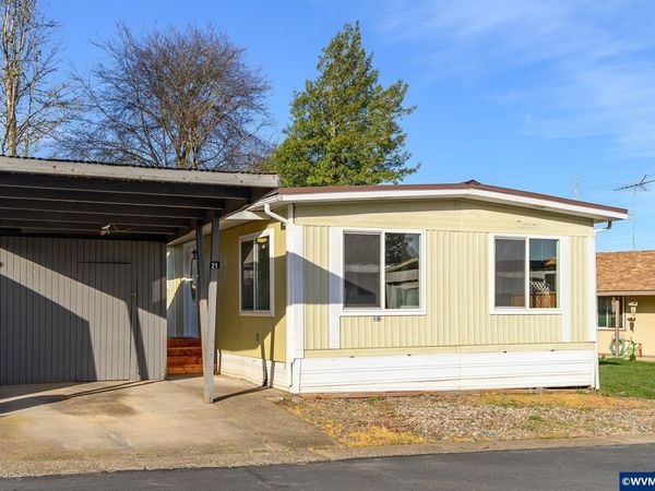 500 N Gilwood St, Carlton, OR 97111