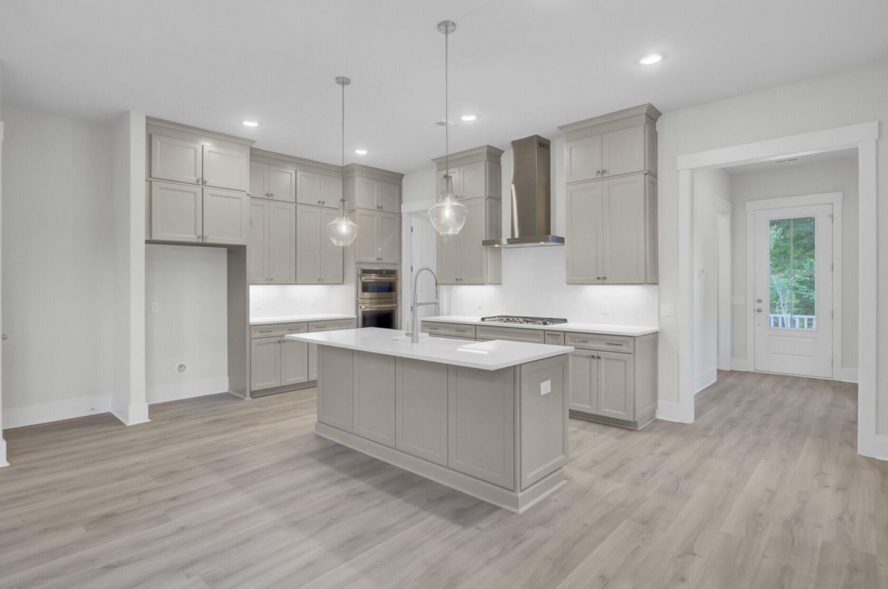 615 Du Bois Drive Photo 10