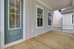 615 Du Bois Drive photo 4