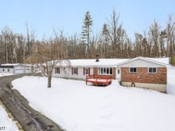 331 Mount Hermon Rd, Hope, NJ 07825