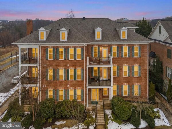 23620 OVERLOOK PARK DRIVE, Unit 302, CLARKSBURG, MD 20871