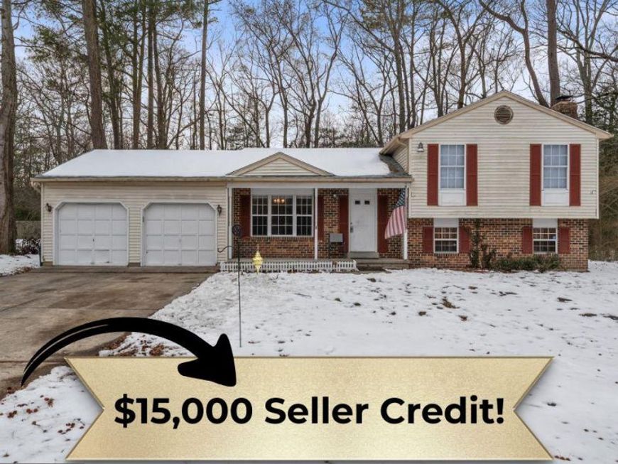 21335 S Essex Drive, Lexington Park, MD 20653 Main Photo