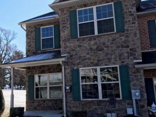 230 MT. AIRY AVENUE, WAYNESBORO, PA 17268
