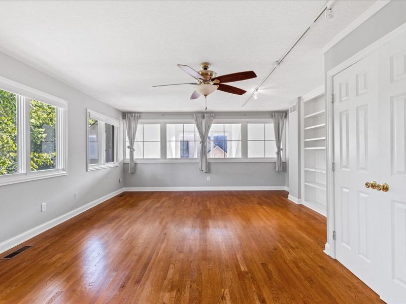 962 Augusta Glen Drive, Columbus, OH 43235 Photo 11