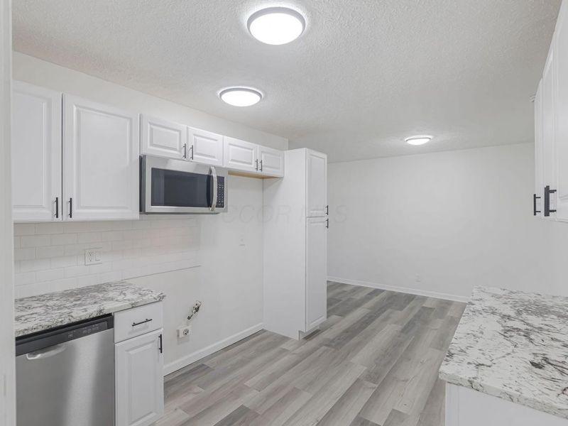 3860 Evanston Road, Columbus, OH 43232 Photo 13