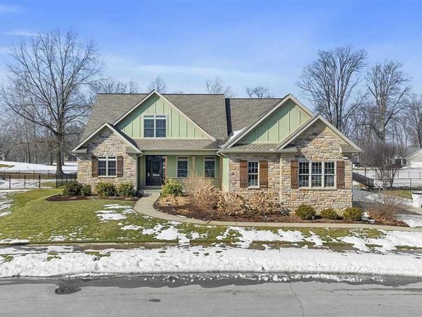 4246 Golf Bag Lane, Terre Haute, IN 47802