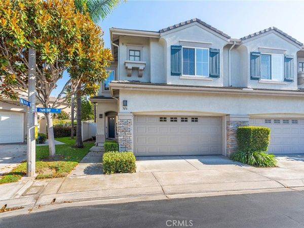 7676 Park Bay Drive, Huntington Beach, CA 92648