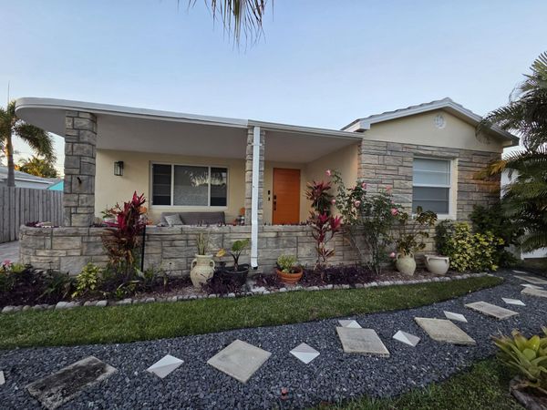 228 Vanderbilt Drive, Lake Worth, FL 33460