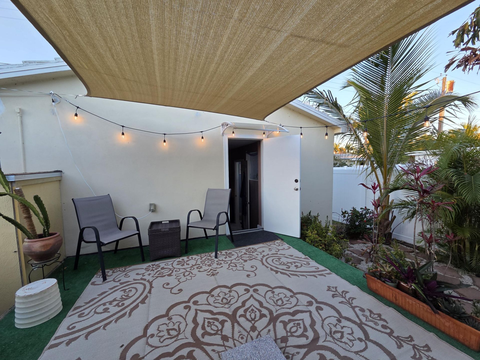 228 Vanderbilt Drive, Lake Worth, FL 33460 Photo