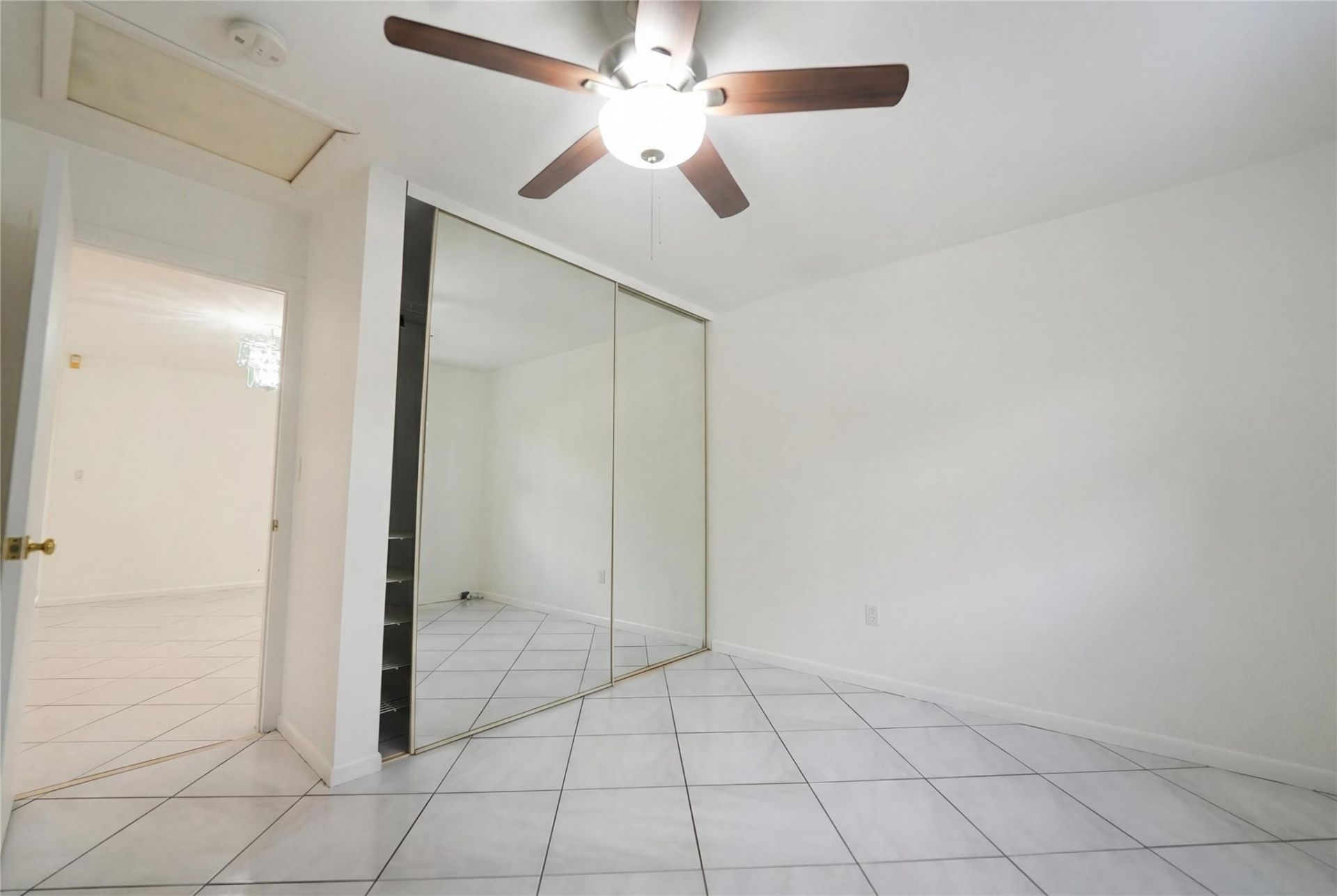 2064 E Carol Circle, West Palm Beach, FL 33415 Photo