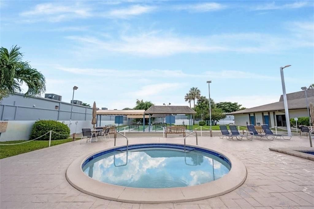 5311 SW 29th Avenue, Fort Lauderdale, FL 33312 Photo