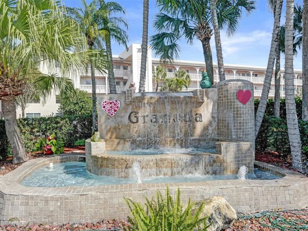 2003 Granada Dr, Unit A2, Coconut Creek, FL 33066