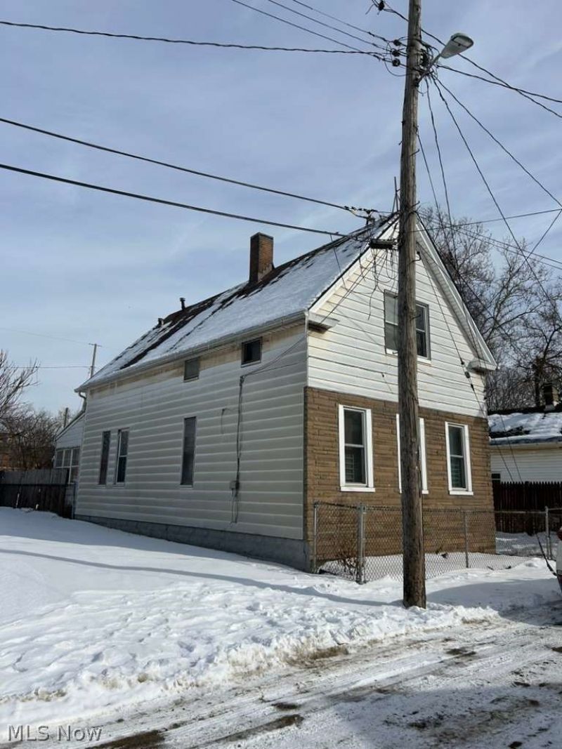 5415 Caleb Court, Cleveland, OH 44127 Main Photo