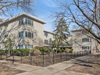 4201 N Paulina Street, Chicago, IL 60613 primary photo