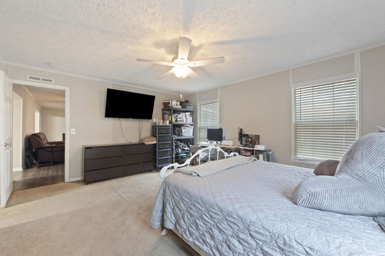 165 Infinity Drive Photo 18