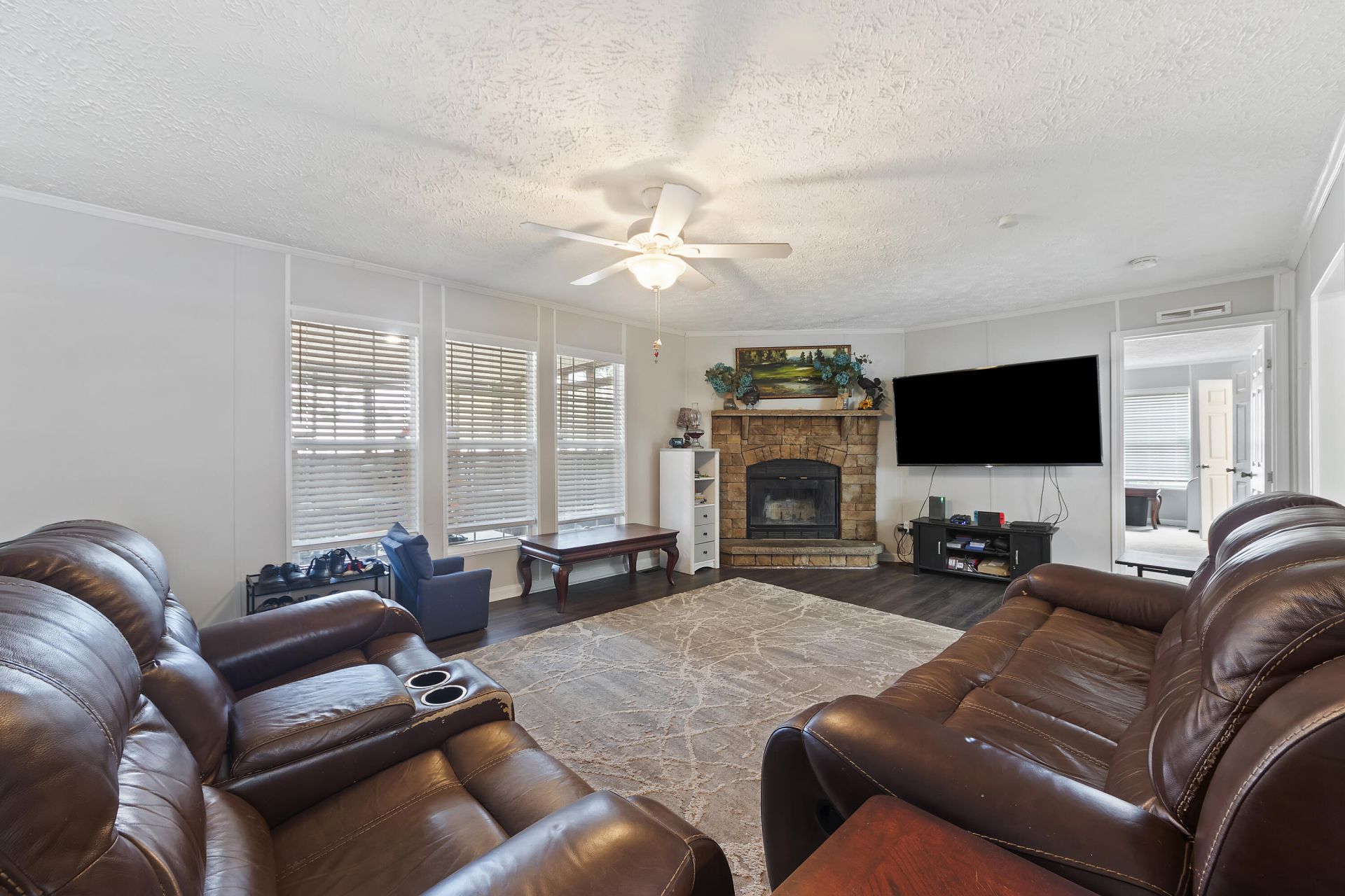 165 Infinity Drive Photo 7