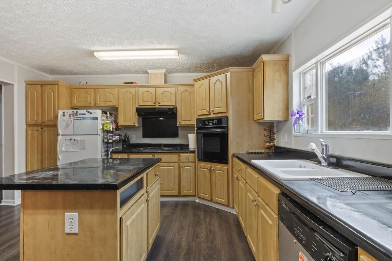 165 Infinity Drive Photo 8