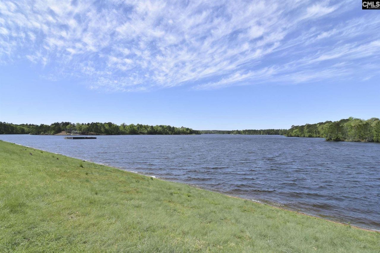 502 Adelaide Court Photo 28