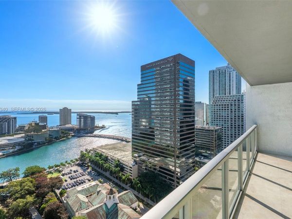 500 Brickell Ave, Unit 2901, Miami, FL 33131