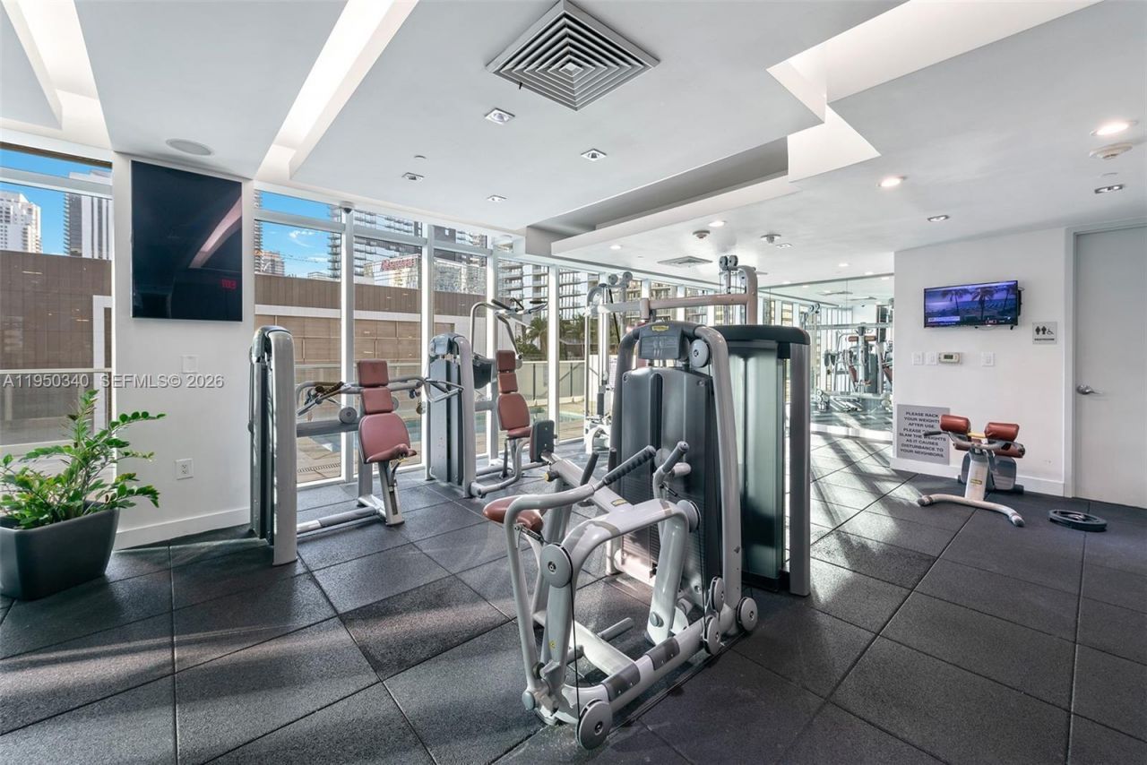 500 Brickell Ave, Unit 2901, Miami, FL 33131 Photo