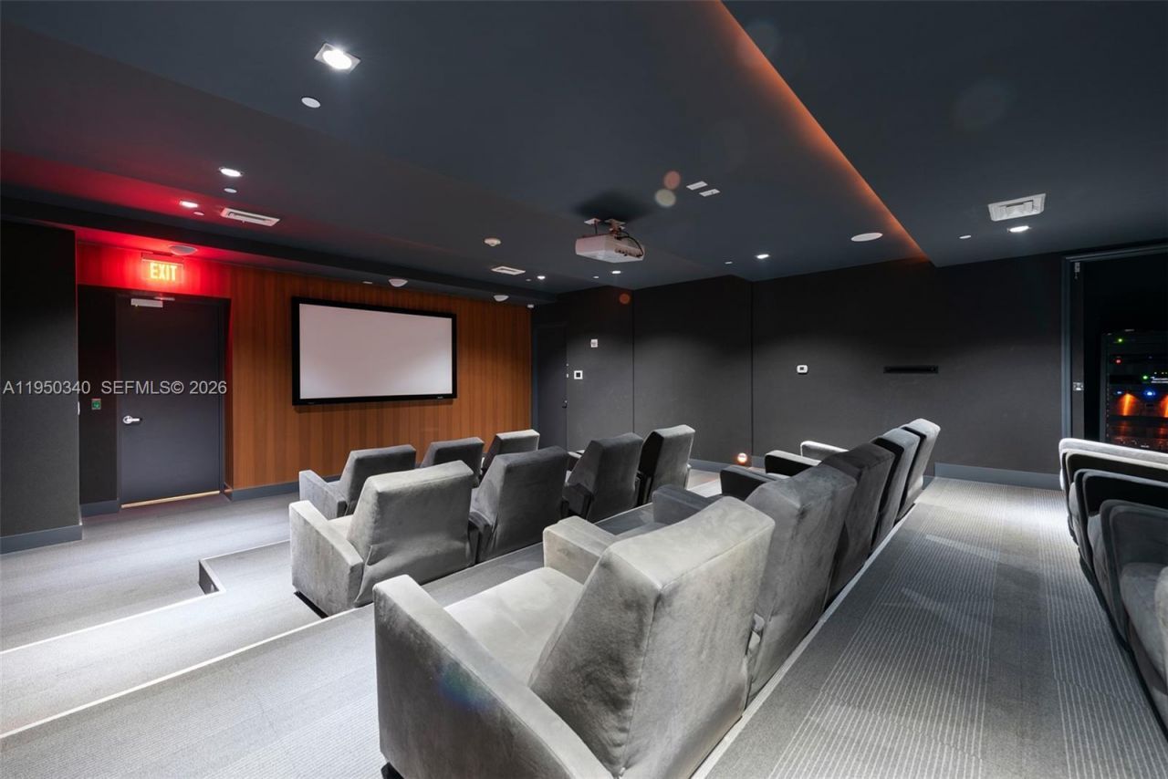 500 Brickell Ave, Unit 2901, Miami, FL 33131 Photo