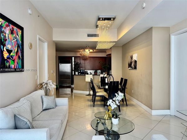 18101 Collins Ave, Unit 5208, Sunny Isles Beach, FL 33160