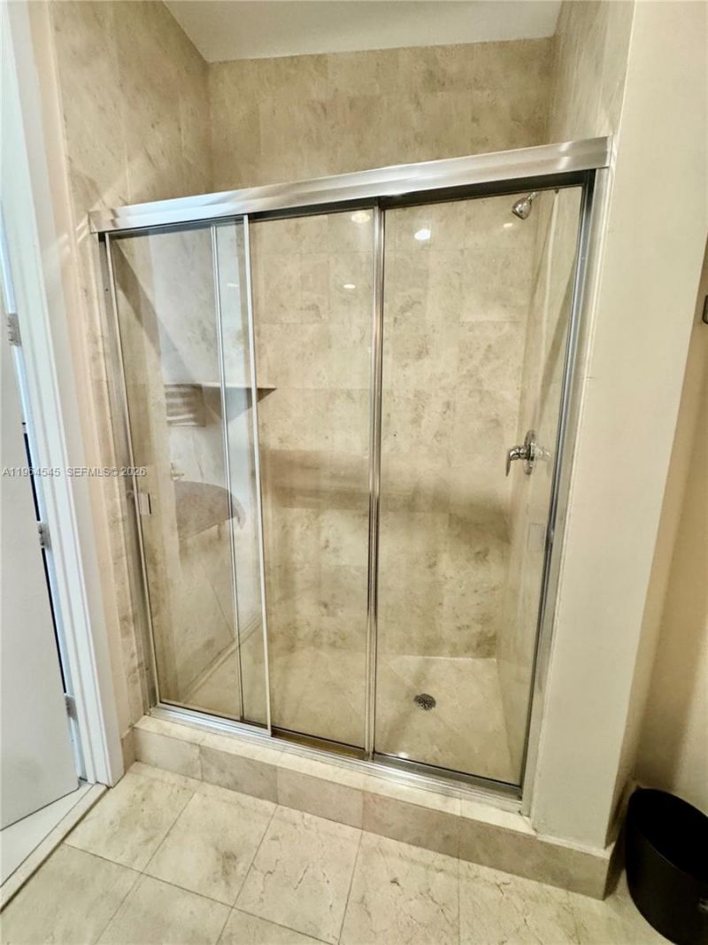 18101 Collins Ave, Unit 5208, Sunny Isles Beach, FL 33160 Photo