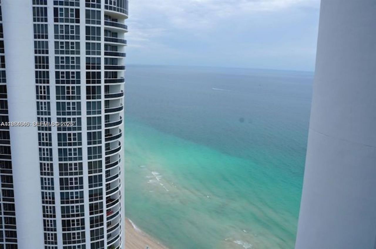 18101 Collins Ave, Unit 5208, Sunny Isles Beach, FL 33160 Photo