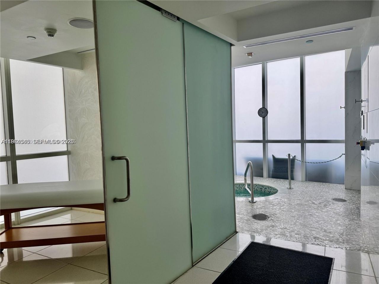18101 Collins Ave, Unit 5208, Sunny Isles Beach, FL 33160 Photo