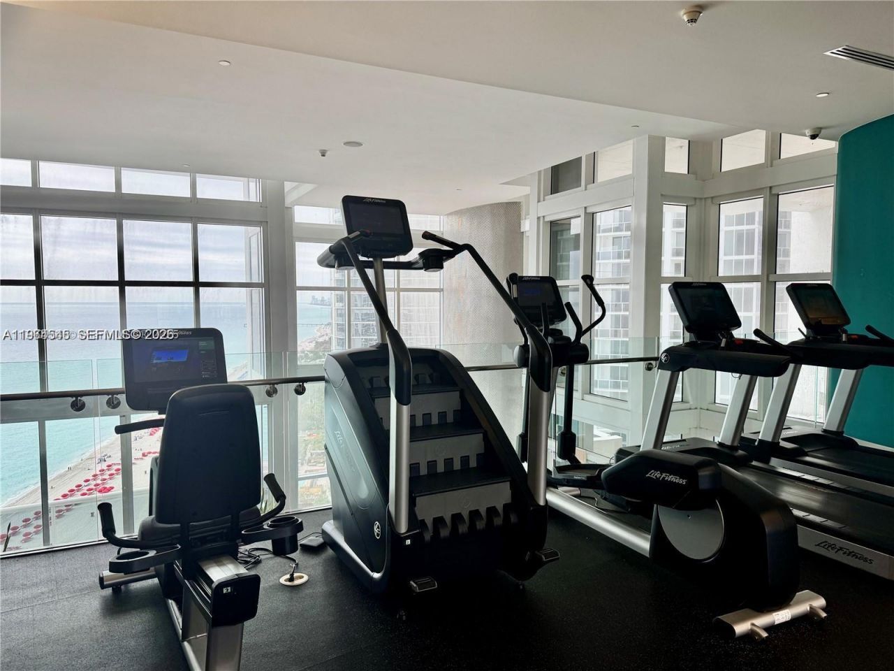 18101 Collins Ave, Unit 5208, Sunny Isles Beach, FL 33160 Photo