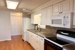 426 East Lake Dr.  photo 4