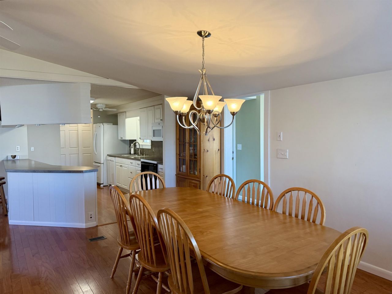 426 East Lake Dr.  Photo 8