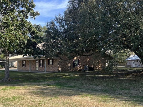283 Marigold Drive , Opelousas, LA 70570