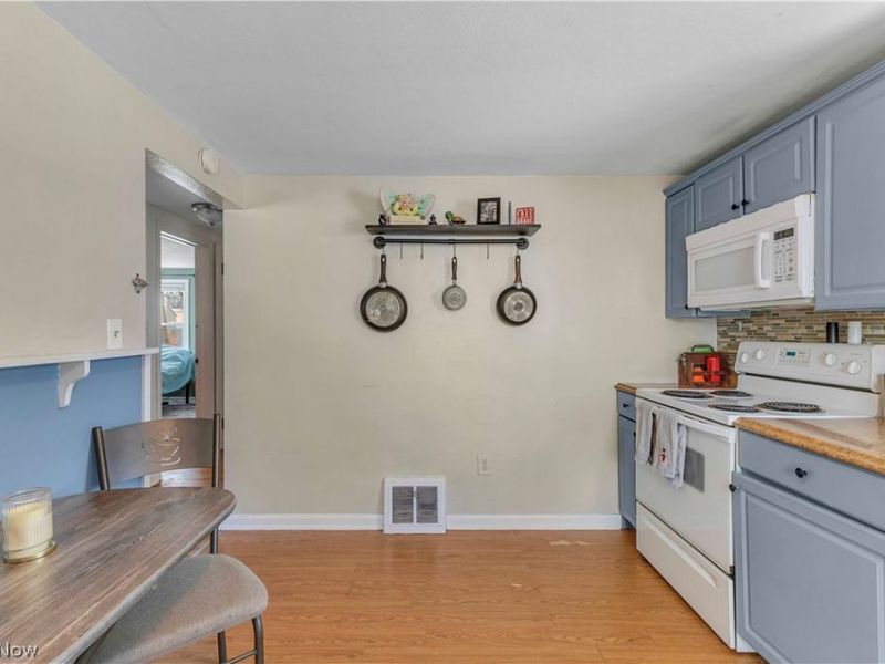 119 Cayuga Avenue NW, Canton, OH 44708 Photo 10