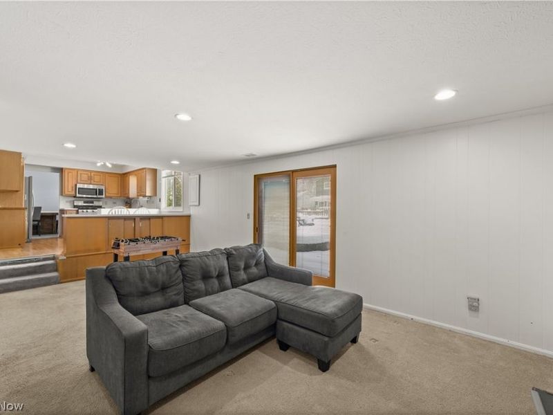 6728 Edgemoor Avenue, Solon, OH 44139 Photo 16